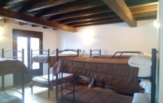 3albergue-casa-de-mi-abuela-habitacion-mixta-compartida-10